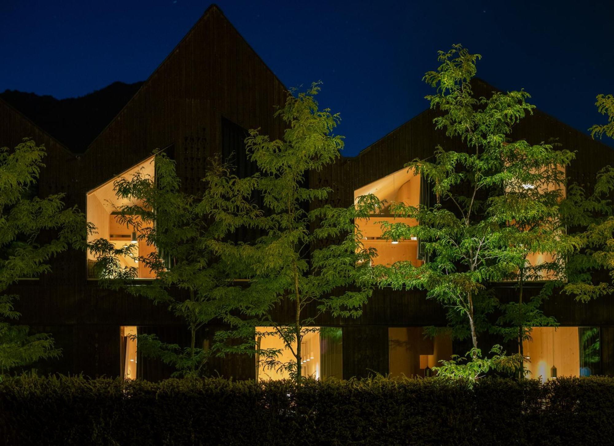 Quartier - Ueber Nacht In Besonderer Architektur Hotel Garmisch-Partenkirchen Luaran gambar